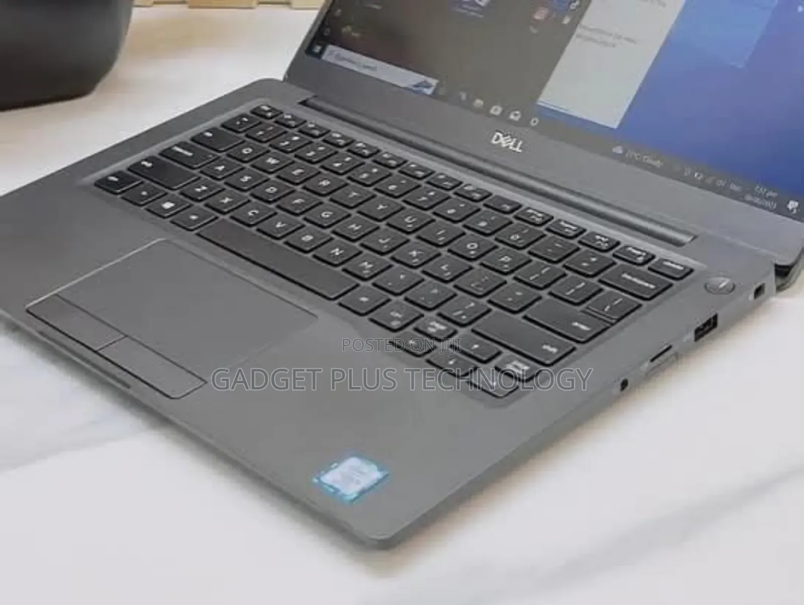Laptop Dell Latitude 7300 8GB Intel Core i7 SSD 256GB