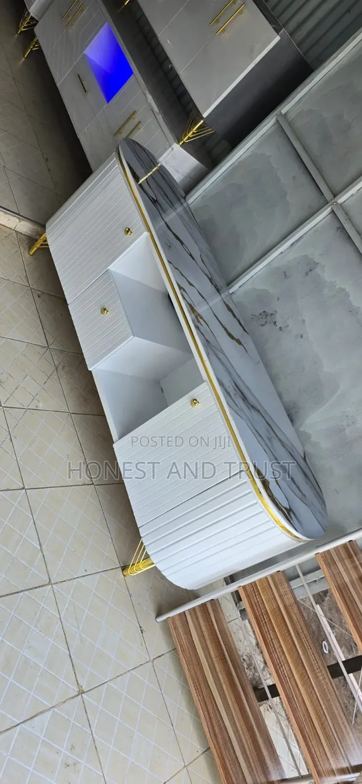 *Modern Tv Stand With Marble Top