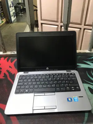 Laptop HP EliteBook 820 G1 8GB Intel Core i5 HDD 500GB