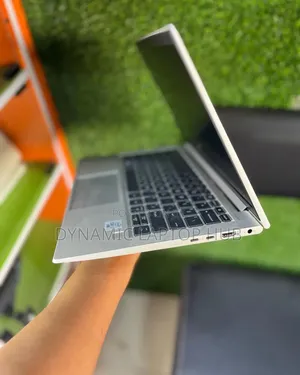 Laptop HP EliteBook 830 G7 16GB Intel Core i7 SSD 512GB