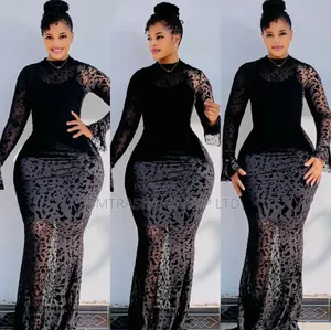 Elegant Black Maxi Lace Evening Dress