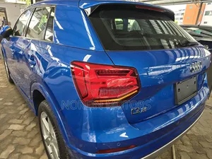Audi Q2 2019 Blue