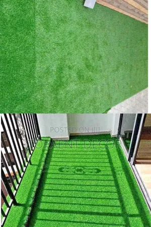 Balcony and Trenches Green Artificial Grass Carpet