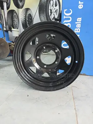 Rim 16 Inch Black Toyota Landcruiser