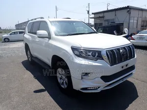 Toyota Land Cruiser Prado 2.7 2018 White
