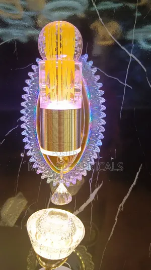 Luxurious Modern Wall Lamp, Dimmable