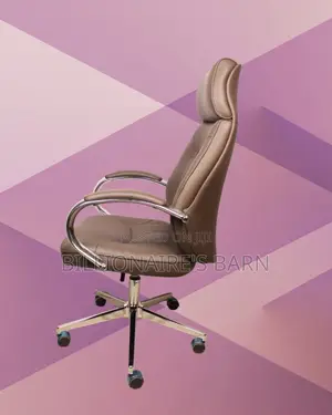 Brown Executive Leather Office Chair | Supportive Padded Armrests