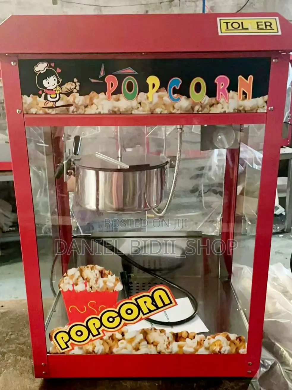 Toller Popcorn Machine