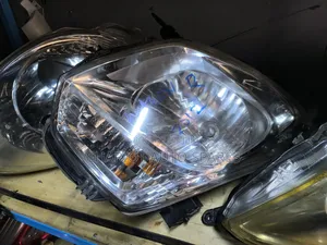 Suzuki Wagon R 2010 Headlight