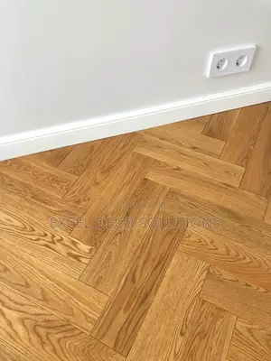 Herringbone Vinyl Flooring – Luxury Finish, Strong Protection
