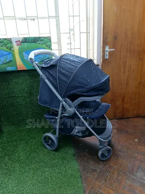 Dual Comfort Stroller / Reversible Stroller