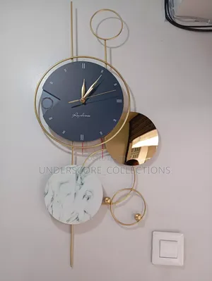 Silent Sweeping Wall Clock