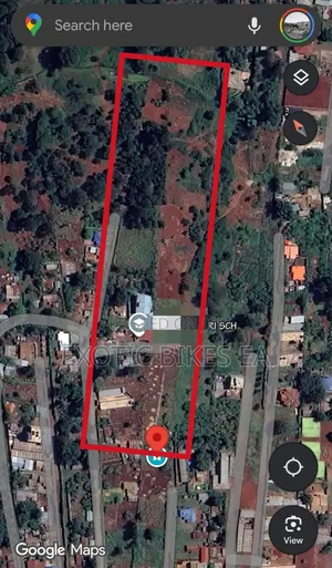 1.9 Acres in Banana