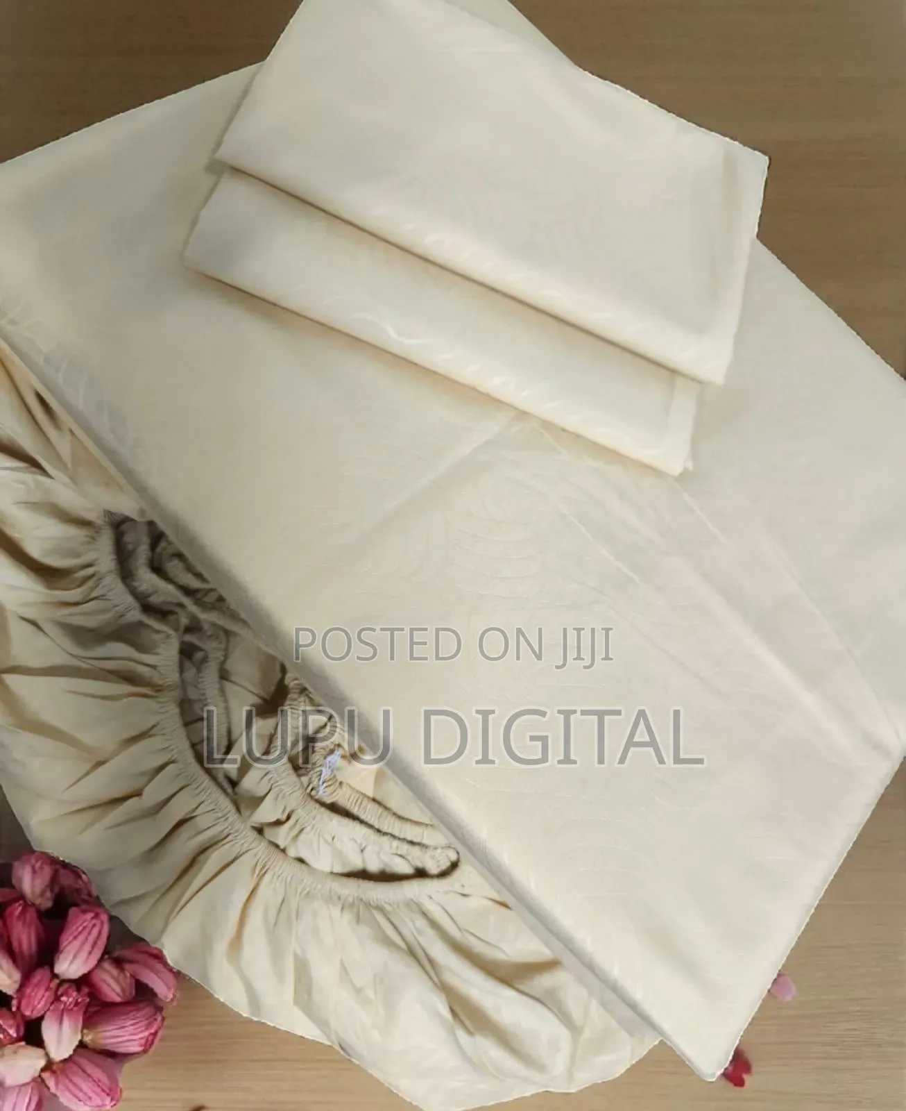 Plain Patterned Fitted Bedsheets*
Size 6by7.
One Fitted Bedsheets