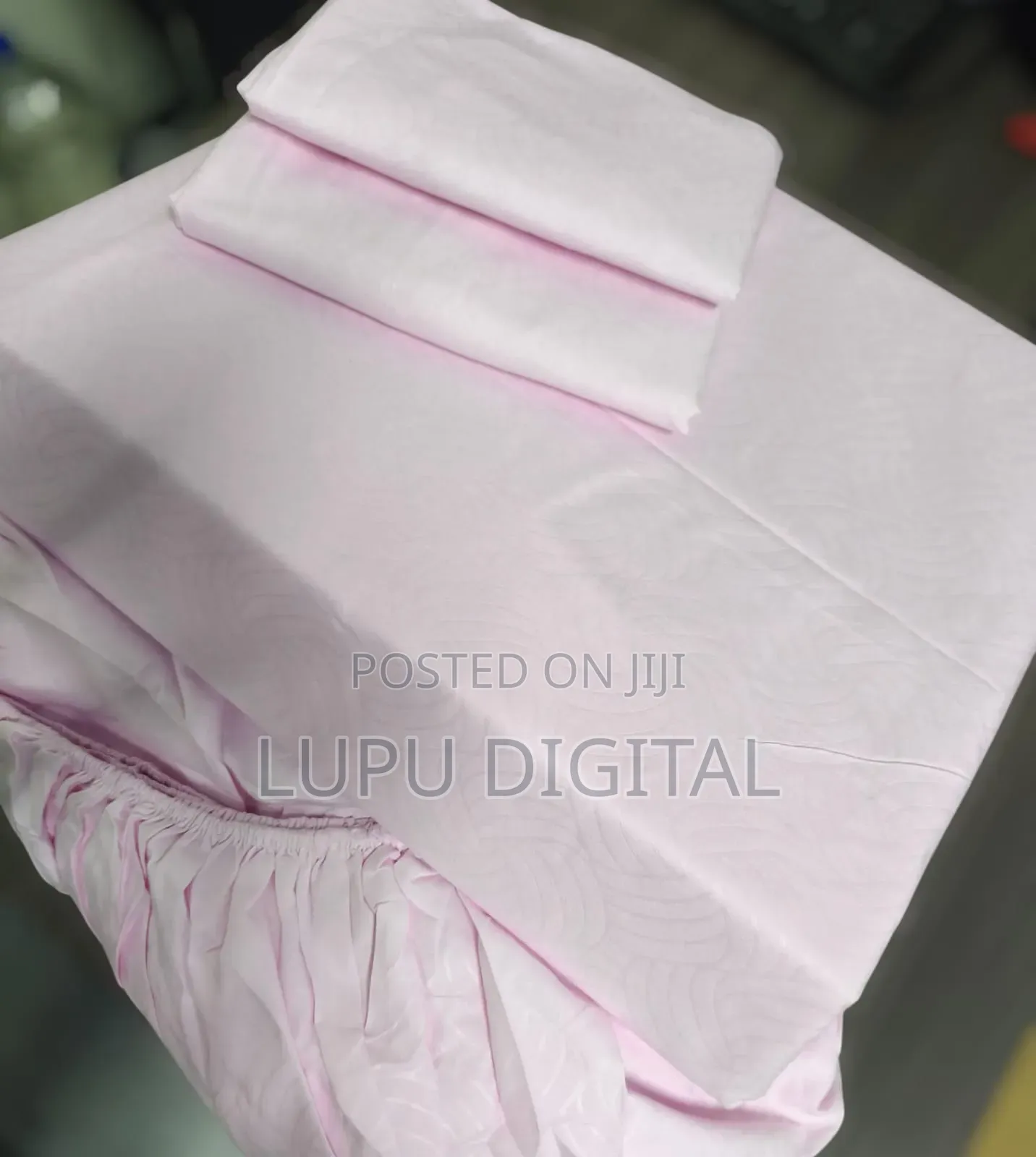Plain Patterned Fitted Bedsheets*
Size 6by7.
One Fitted Bedsheets