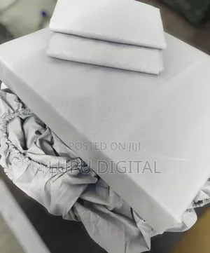 Plain Patterned Fitted Bedsheets*
Size 6by7.
One Fitted Bedsheets