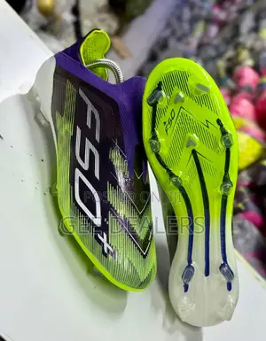 Laceless Football Boots,Firm Ground F50 Cleats