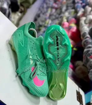 Green Airzoom Soccer Cleats,Size 40-45