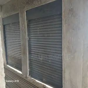 Seamless Operation Shutter