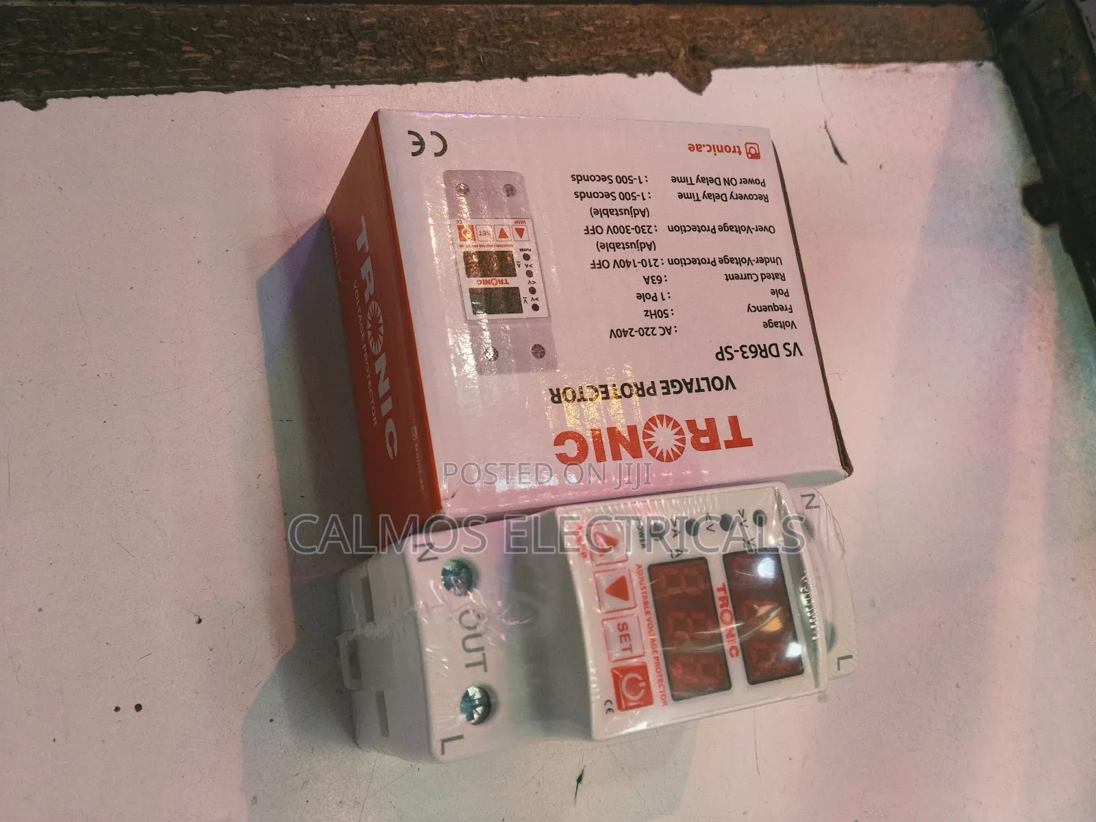 Digital Voltage Regulator Tronics
