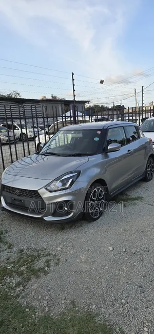 Suzuki Swift 2019 Silver