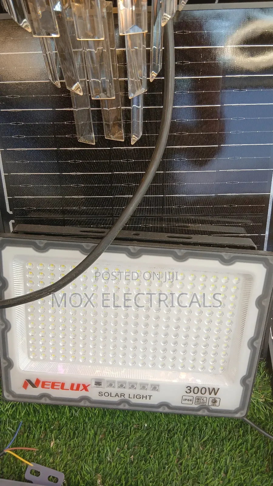Solar Light 300w Automatic on / Off Solar Light Led