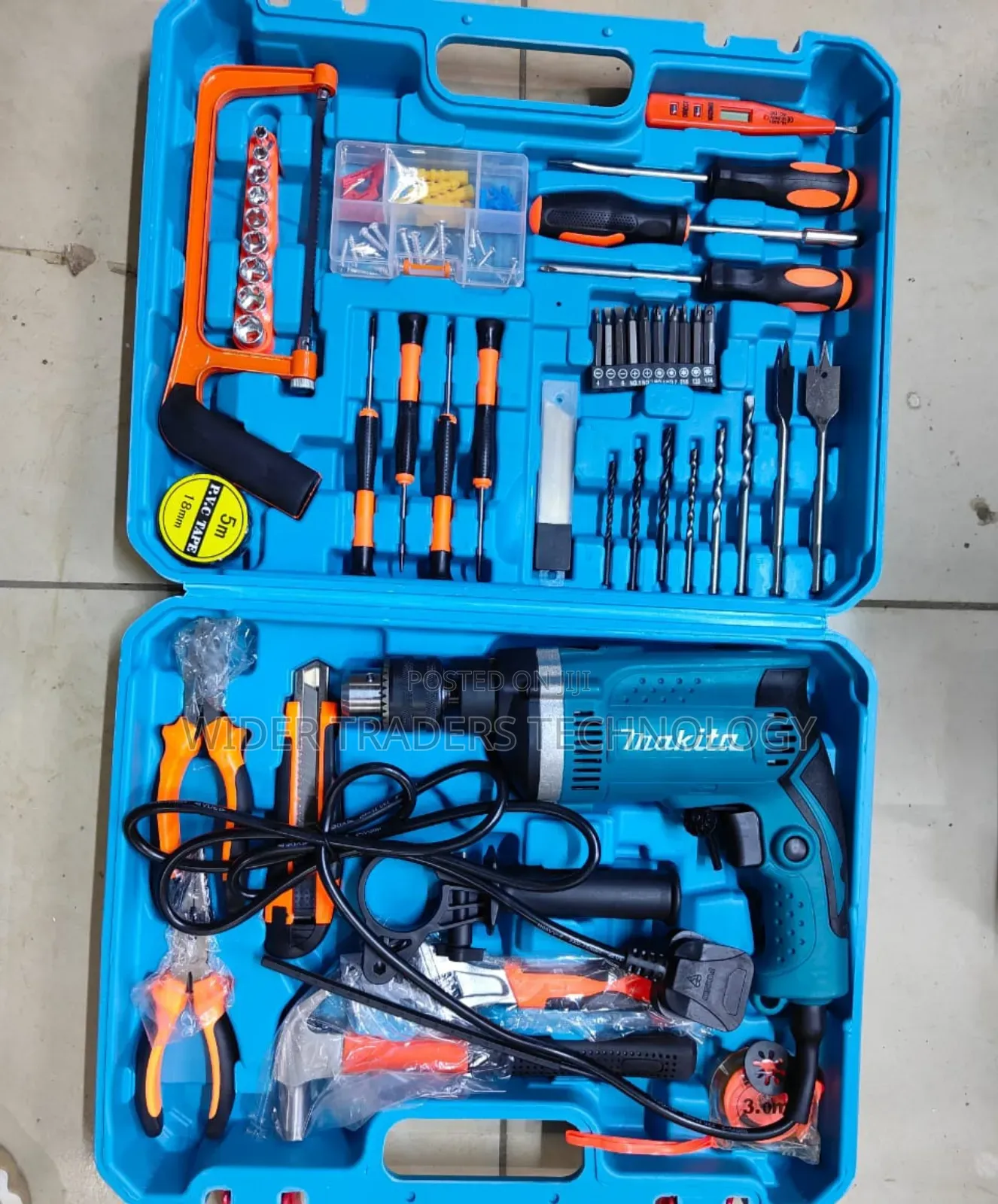 Makita Complete 117-Piece Toolset With a Powerful 750w Drill