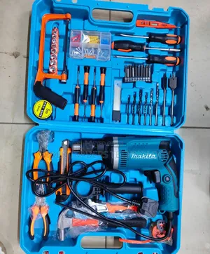 Makita Complete 117-Piece Toolset With a Powerful 750w Drill