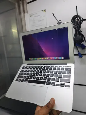 Laptop Apple MacBook Air 8GB Intel Core I5 SSD 128GB