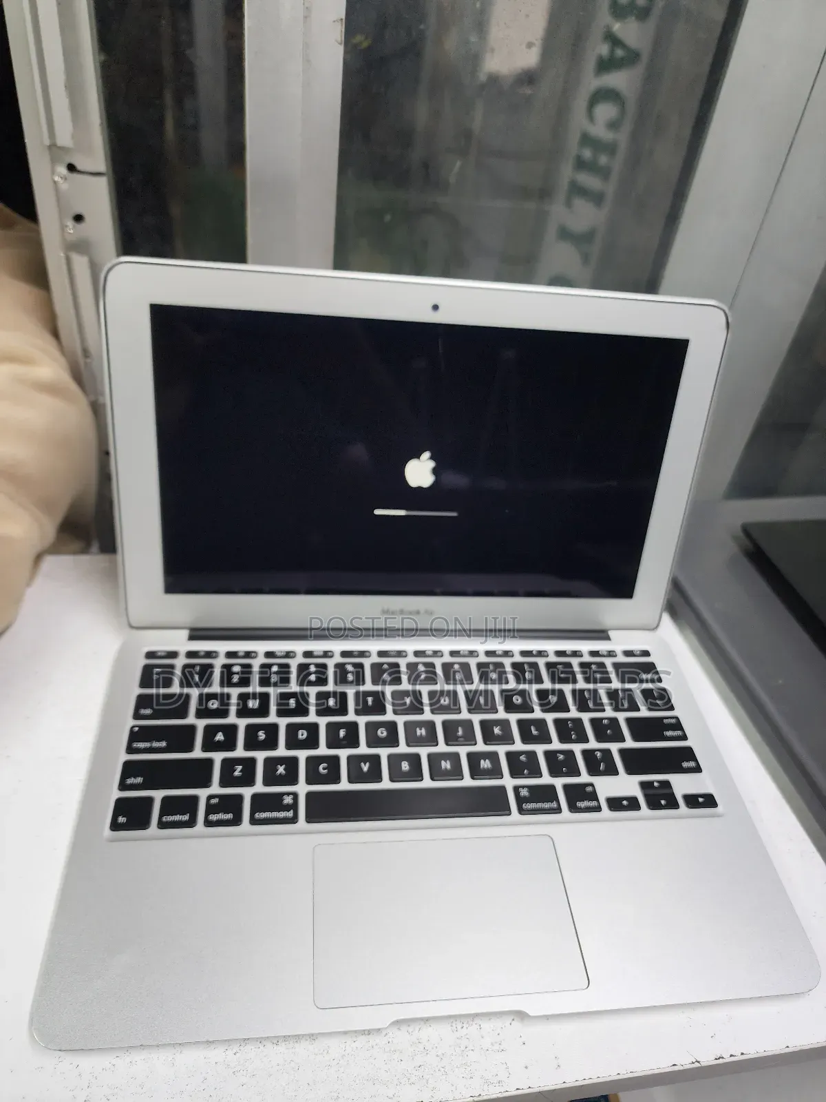 Laptop Apple MacBook Air 8GB Intel Core I5 SSD 128GB