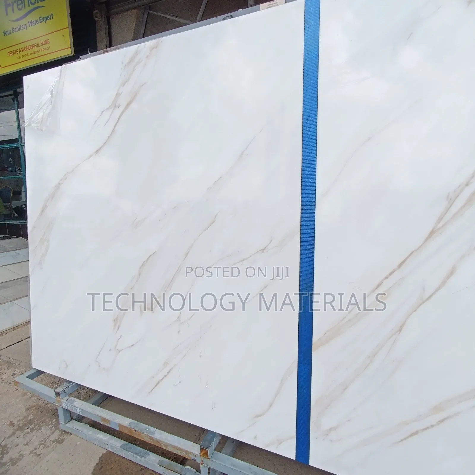 Marvel Gold Sintered Stone(Glossy)