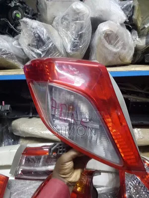 Vitz Jewela 2012 Taillight