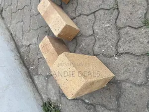 Chimney Bricks/Fire Bricks