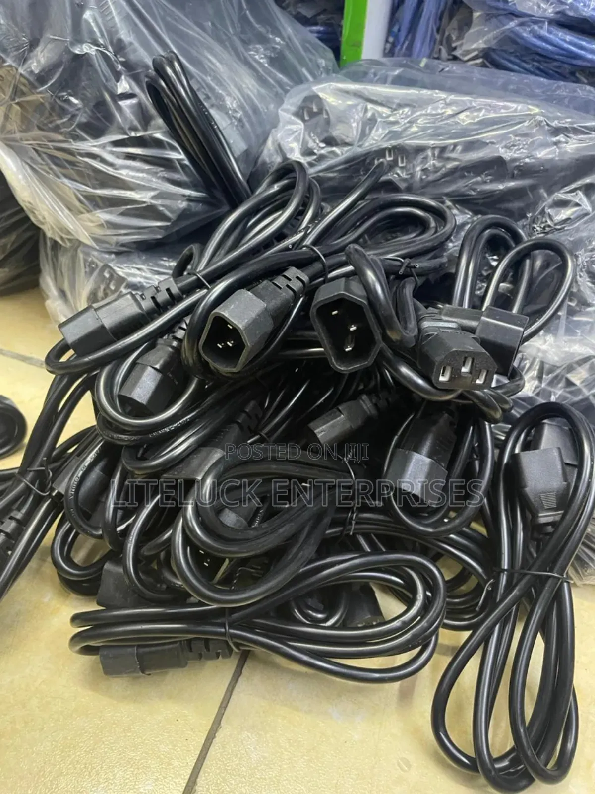 Back to Back Power Cables