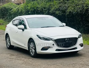 Mazda Axela 2019 White