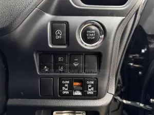 Toyota Noah 2018 Black