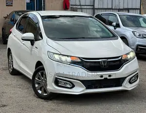 Honda Fit LX 2018 Pearl