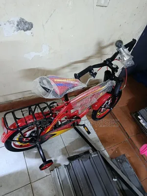 BMX Ben 10 Red Size 16