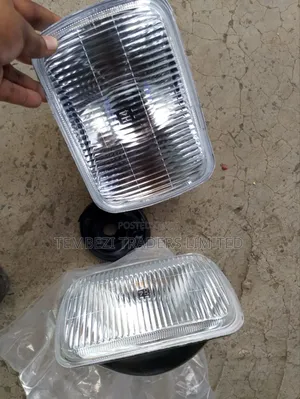 Headlight/Lamp Toyota Hilux Millennium Ln145/167