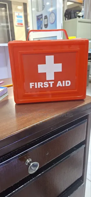 Eemergency First Aid Kit