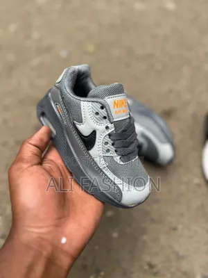 Kids Airmax Sneakers