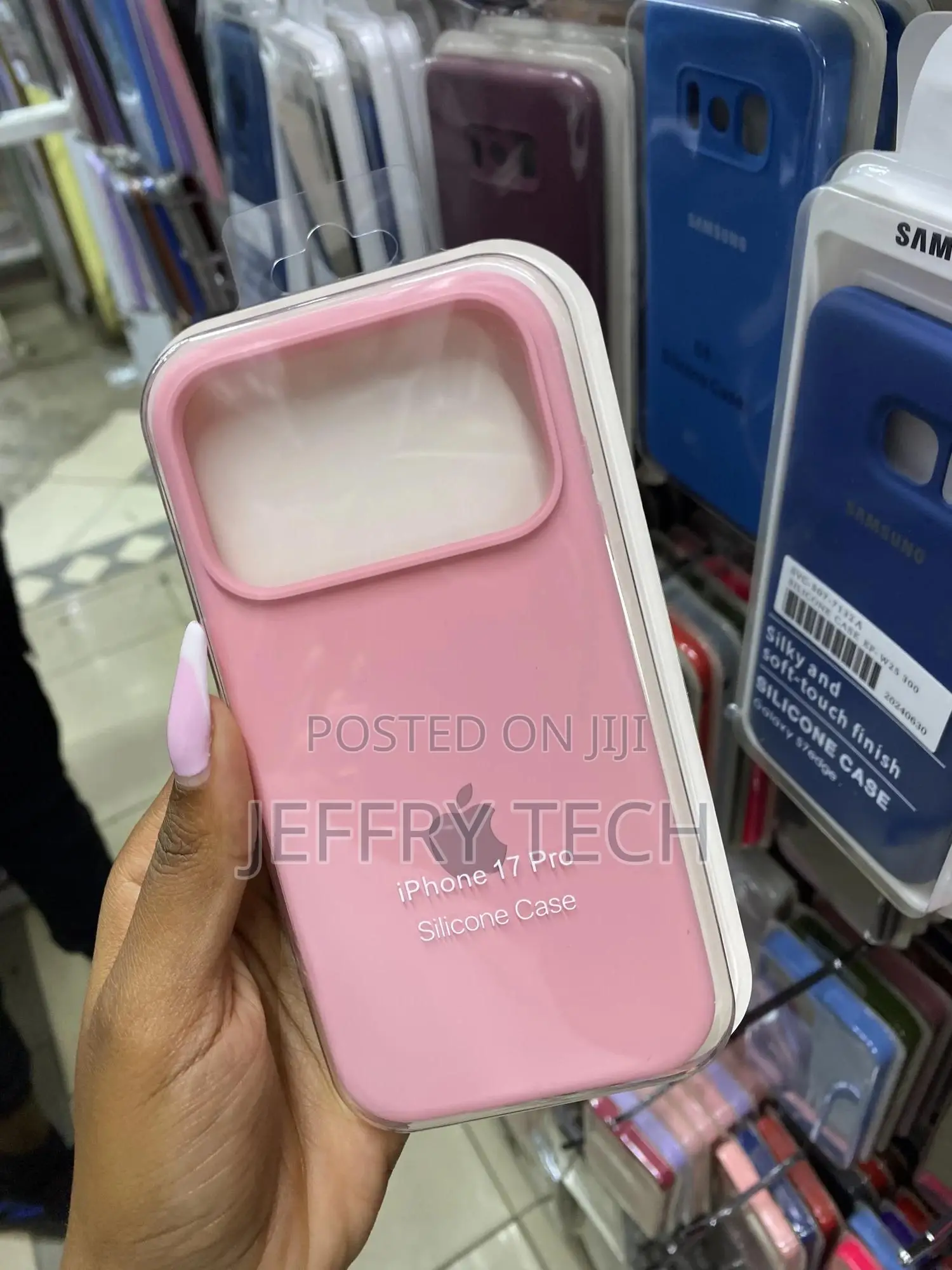 Ouksh Apple iPhone 17 Pro Liquid Silicon Case With Lining Inside