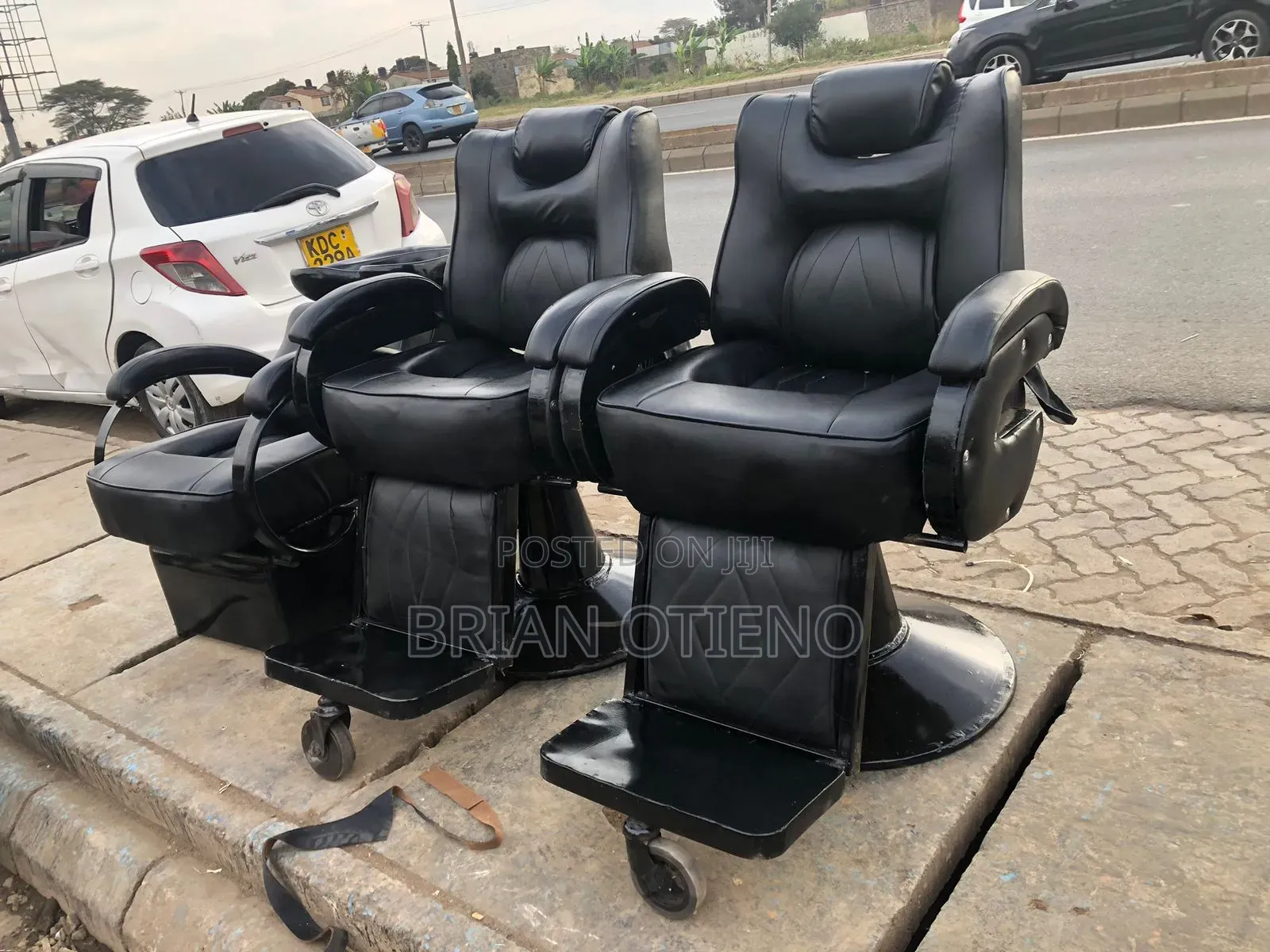 Adjustable/Rotating Seats