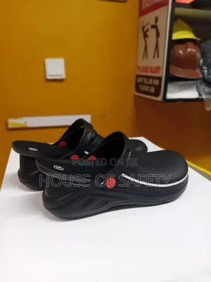 Lightweight Safety Crocs