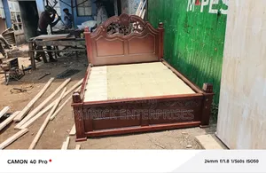 Modern King Size Mahogany Bed 5 By 6 Fitt