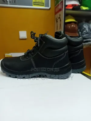 Slip-Resistant Jogger Trend Footwear