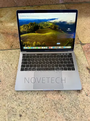 Laptop Apple MacBook Pro 2019 16GB Intel Core i7 SSD 1T