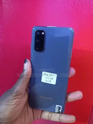 Samsung Galaxy S20 128 GB Gray