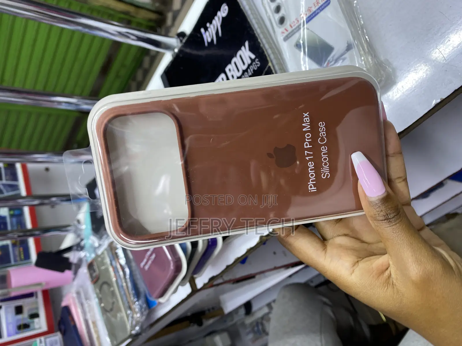 Masert iPhone 17 Pro Max Solid Color Liquid Silicone Phone Case