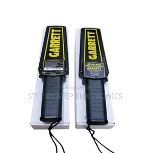 Garrett Super Scanner Metal Detector – Ergonomic Handle, Easy Carrying